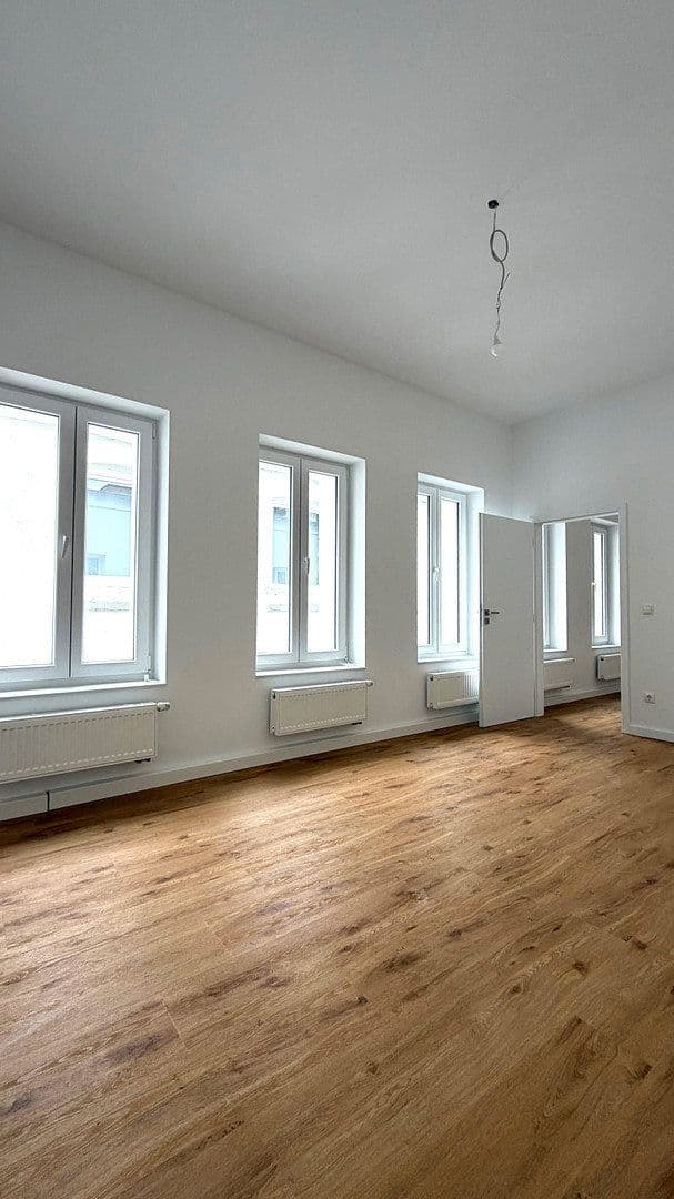 Pronájem bytu 4+1 69 m², Adalbertsteinweg 111, Cáchy, Severní Porýní-Vestfálsko Pronájem bytu 4+1 69 m², Adalbertsteinweg 111, Cáchy, Severní Porýní-Vestfálsko