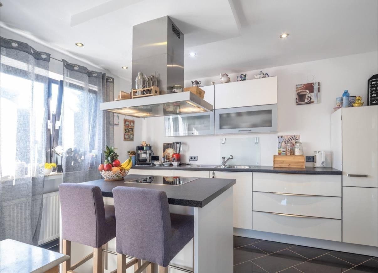 Prodej domu 240 m², pozemek 769 m², Krappelroth 29, Schmelz, Země Sársko Prodej domu 240 m², pozemek 769 m², Krappelroth 29, Schmelz, Země Sársko