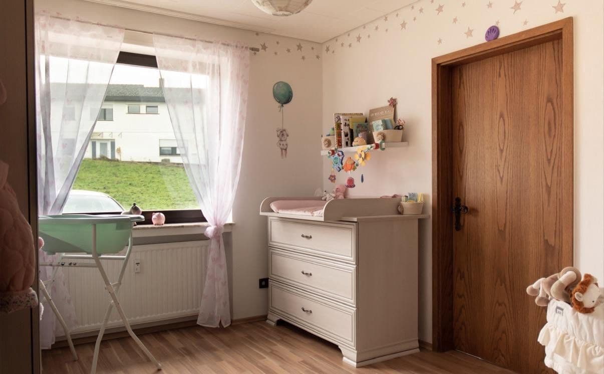 Prodej domu 240 m², pozemek 769 m², Krappelroth 29, Schmelz, Země Sársko Prodej domu 240 m², pozemek 769 m², Krappelroth 29, Schmelz, Země Sársko