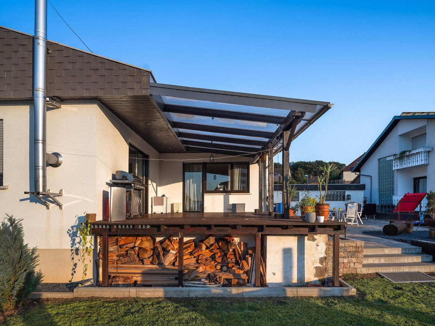 Prodej domu 240 m², pozemek 769 m², Krappelroth 29, Schmelz, Země Sársko Prodej domu 240 m², pozemek 769 m², Krappelroth 29, Schmelz, Země Sársko