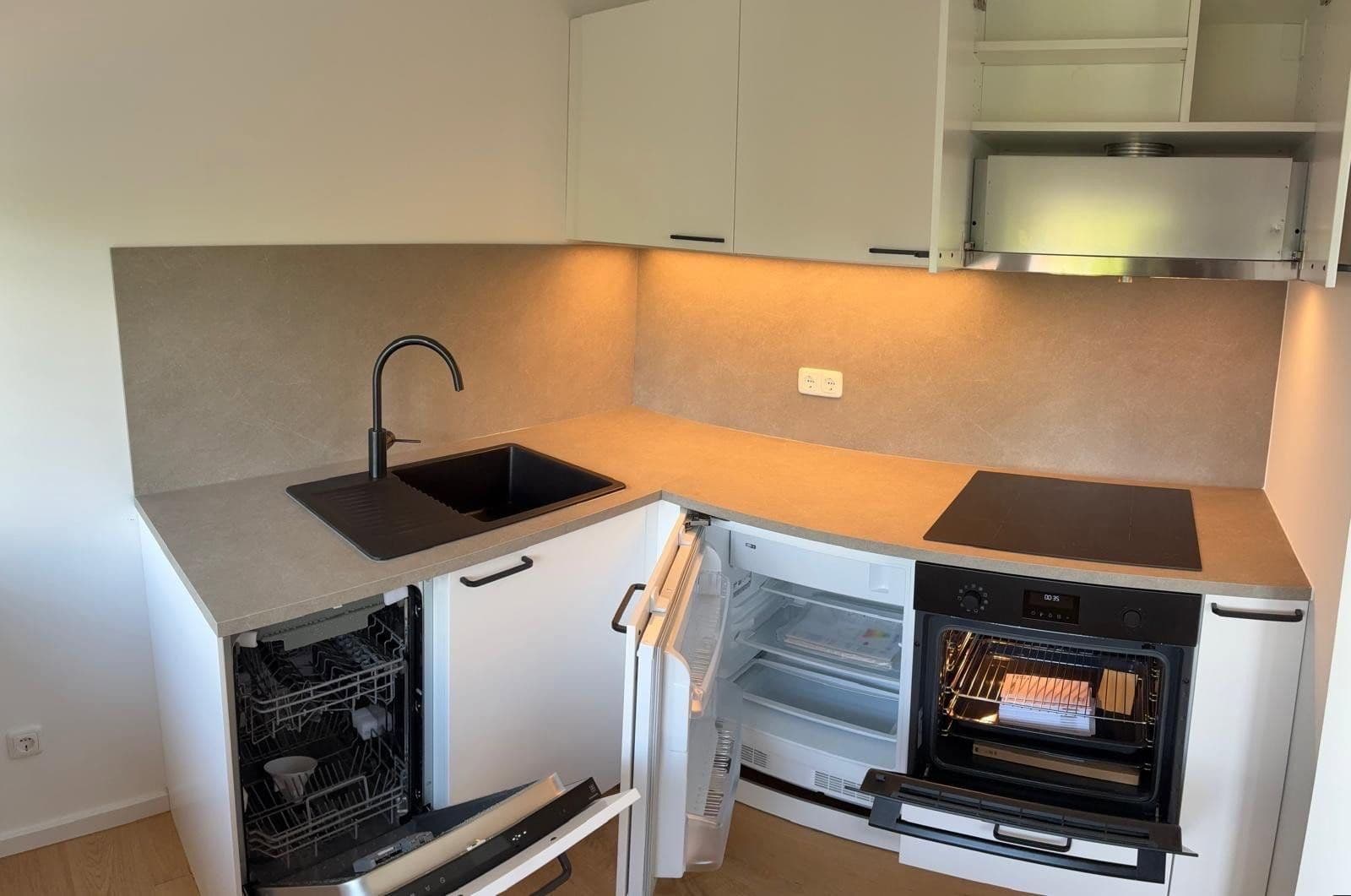 Pronájem bytu 1+1 38 m², Max Planck Str. 13, Neufahr bei Freising, Bavorsko Pronájem bytu 1+1 38 m², Max Planck Str. 13, Neufahr bei Freising, Bavorsko