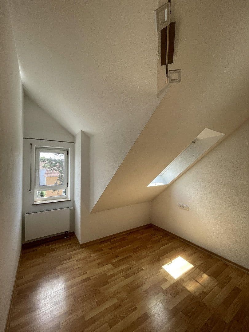 Prodej bytu 3+1 61 m², Schwäbisch Hall, Bádensko-Württembersko Prodej bytu 3+1 61 m², Schwäbisch Hall, Bádensko-Württembersko