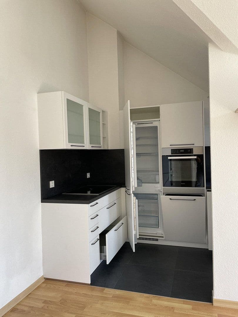 Prodej bytu 3+1 61 m², Schwäbisch Hall, Bádensko-Württembersko Prodej bytu 3+1 61 m², Schwäbisch Hall, Bádensko-Württembersko