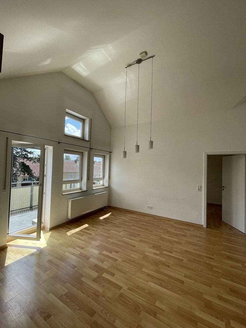 Prodej bytu 3+1 61 m², Schwäbisch Hall, Bádensko-Württembersko Prodej bytu 3+1 61 m², Schwäbisch Hall, Bádensko-Württembersko