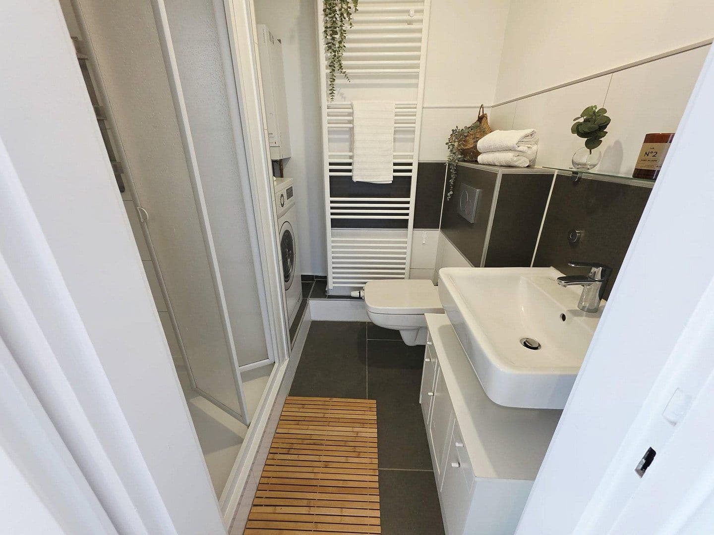 Prodej bytu 2+1 54 m², Hemelinger Heerstr. 35, Bremen, Bremen Prodej bytu 2+1 54 m², Hemelinger Heerstr. 35, Bremen, Bremen