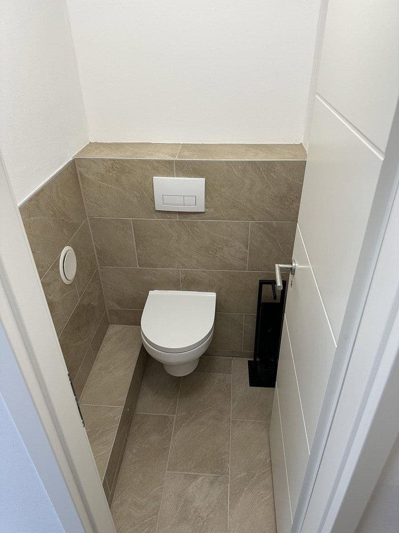 Pronájem bytu 16 m², Westliche Stadtmauerstraße 64, Erlangen, Bavorsko Pronájem bytu 16 m², Westliche Stadtmauerstraße 64, Erlangen, Bavorsko