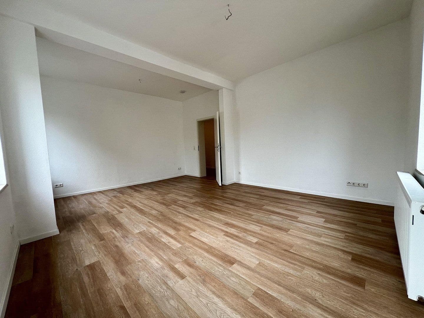 Pronájem bytu 4+1 106 m², Stötteritzer Landstraße 30, Leipzig, Sasko Pronájem bytu 4+1 106 m², Stötteritzer Landstraße 30, Leipzig, Sasko