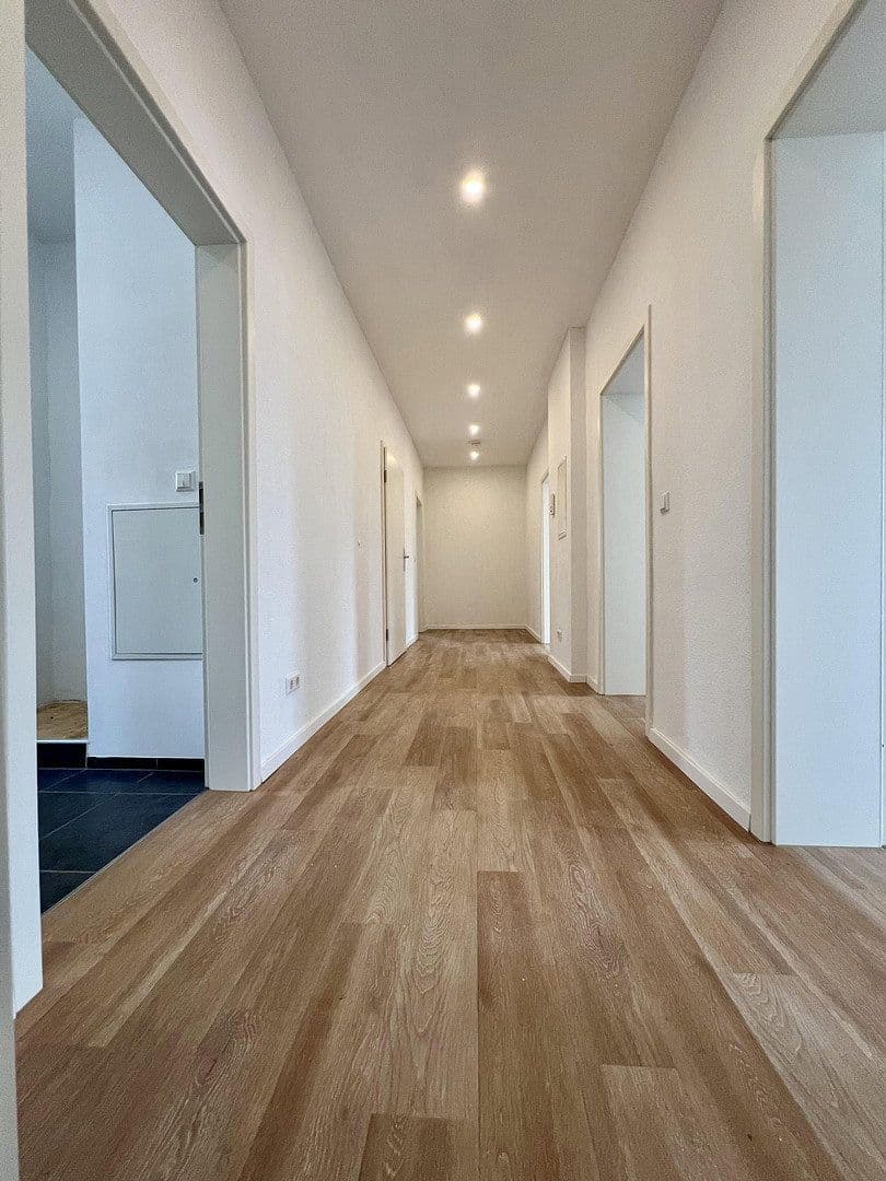 Pronájem bytu 4+1 106 m², Stötteritzer Landstraße 30, Leipzig, Sasko Pronájem bytu 4+1 106 m², Stötteritzer Landstraße 30, Leipzig, Sasko