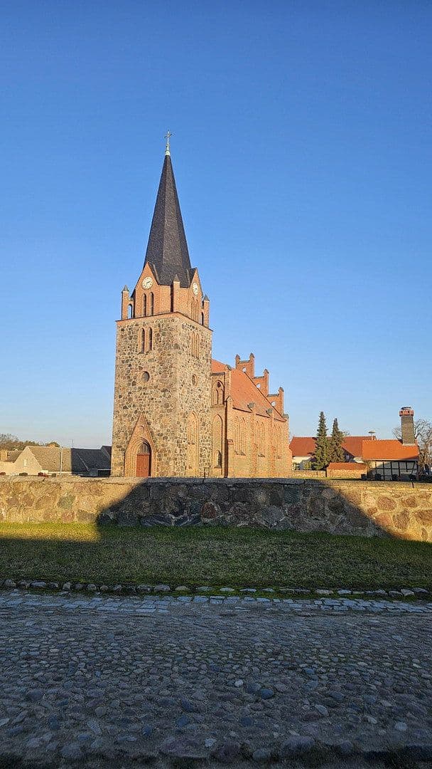 Prodej domu 160 m², pozemek 1.343 m², Brück, Braniborsko Prodej domu 160 m², pozemek 1.343 m², Brück, Braniborsko