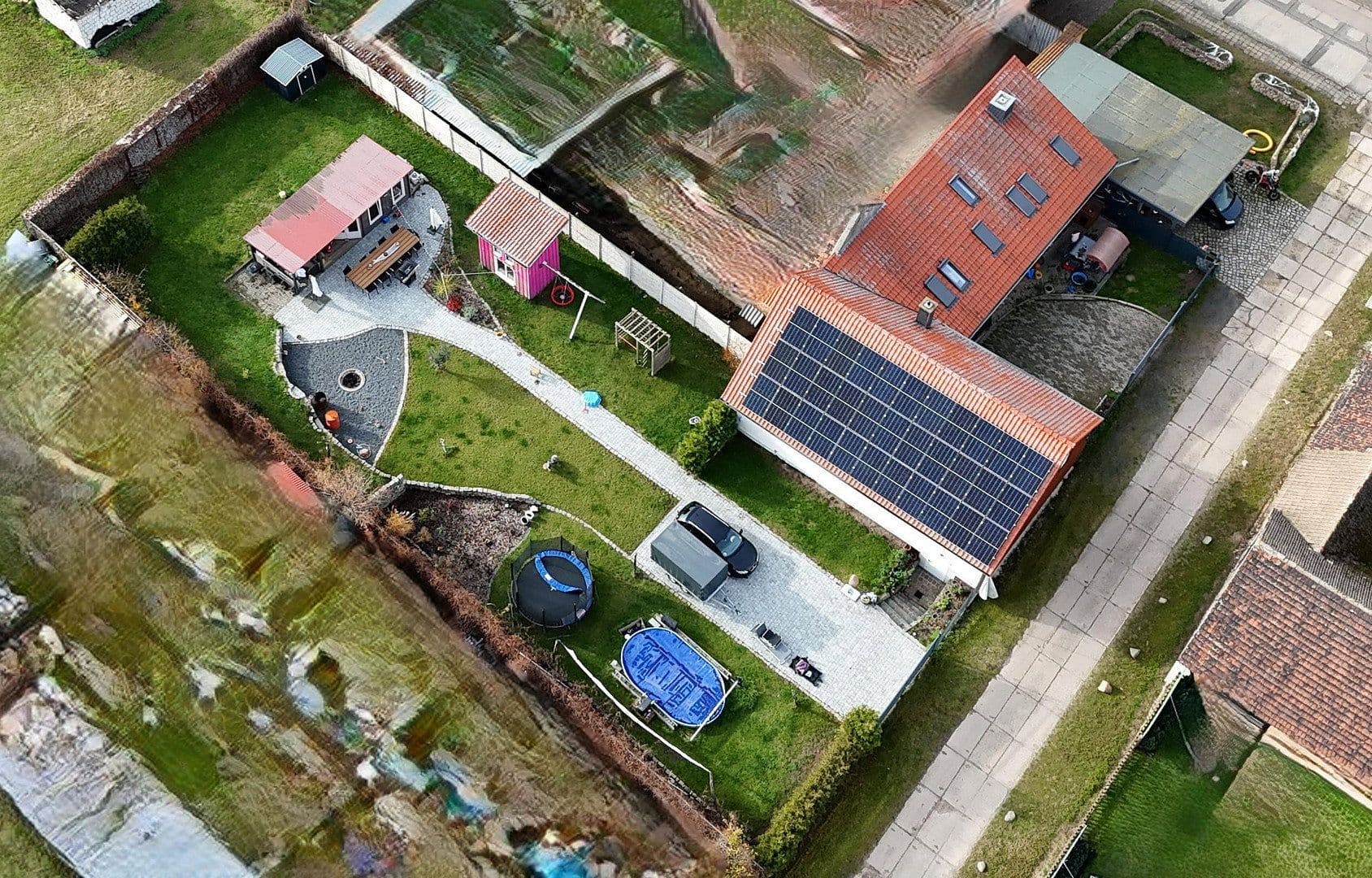 Prodej domu 160 m², pozemek 1.343 m², Brück, Braniborsko Prodej domu 160 m², pozemek 1.343 m², Brück, Braniborsko