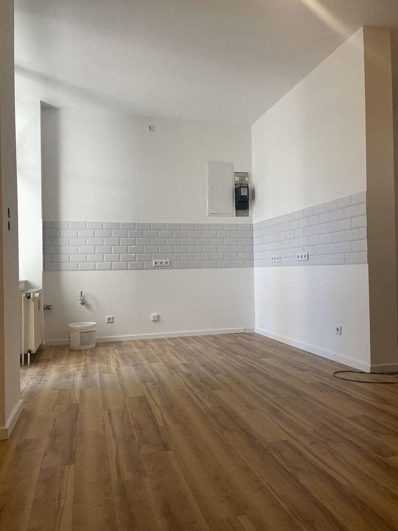 Pronájem bytu 5+1 141 m², Friedrich-Wilhelm-Straße 38, Braunschweig, Dolní Sasko Pronájem bytu 5+1 141 m², Friedrich-Wilhelm-Straße 38, Braunschweig, Dolní Sasko