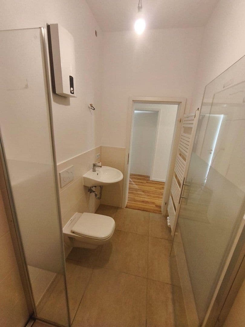 Pronájem bytu 5+1 141 m², Friedrich-Wilhelm-Straße 38, Braunschweig, Dolní Sasko Pronájem bytu 5+1 141 m², Friedrich-Wilhelm-Straße 38, Braunschweig, Dolní Sasko