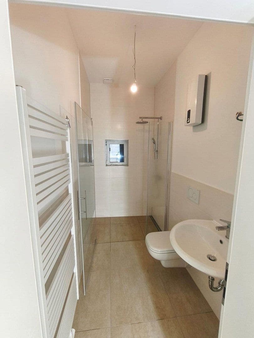 Pronájem bytu 5+1 141 m², Friedrich-Wilhelm-Straße 38, Braunschweig, Dolní Sasko Pronájem bytu 5+1 141 m², Friedrich-Wilhelm-Straße 38, Braunschweig, Dolní Sasko