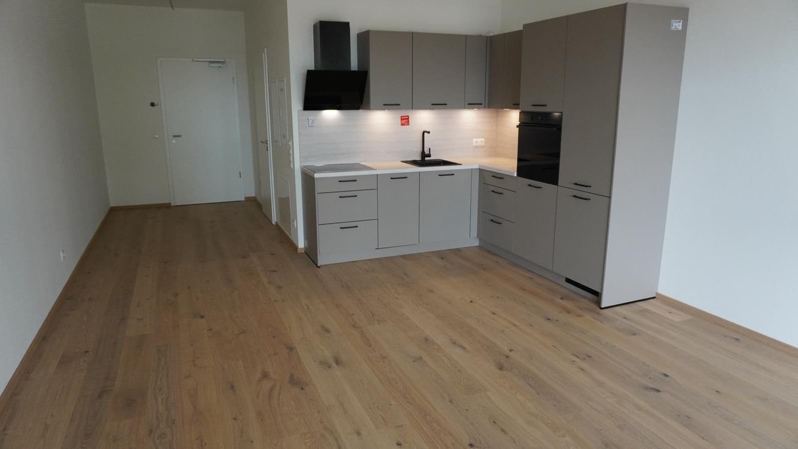Pronájem bytu 1+1 54 m², Am Retzer Schübl 2, Steinberg am See, Bavorsko Pronájem bytu 1+1 54 m², Am Retzer Schübl 2, Steinberg am See, Bavorsko