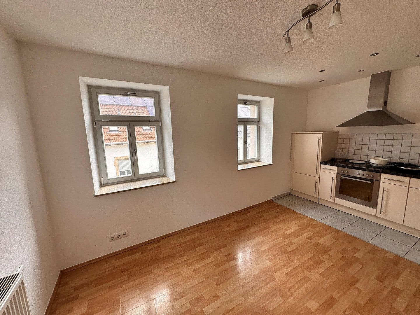 Pronájem bytu 2+1 73 m², Am Zehnt 9, Sinsheim, Bádensko-Württembersko Pronájem bytu 2+1 73 m², Am Zehnt 9, Sinsheim, Bádensko-Württembersko