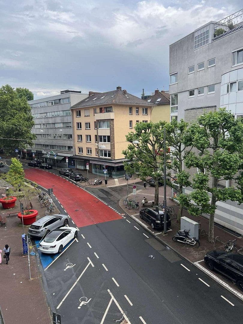 Pronájem bytu 2+1 70 m², Oederweg 43, FRANKFURT AM MAIN, Hessen Pronájem bytu 2+1 70 m², Oederweg 43, FRANKFURT AM MAIN, Hessen