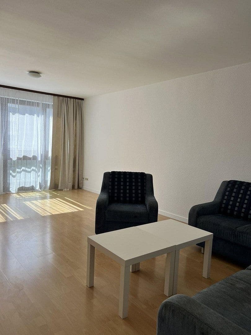 Pronájem bytu 2+1 70 m², Oederweg 43, FRANKFURT AM MAIN, Hessen Pronájem bytu 2+1 70 m², Oederweg 43, FRANKFURT AM MAIN, Hessen