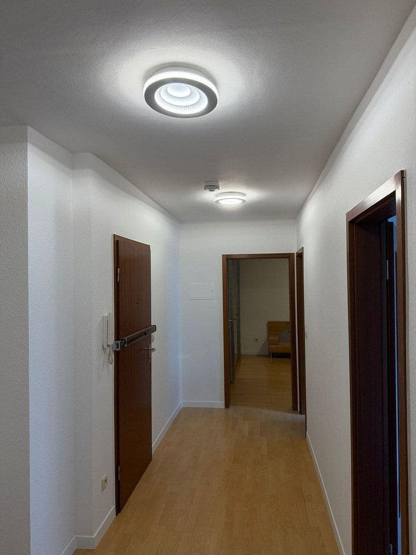 Pronájem bytu 2+1 70 m², Oederweg 43, FRANKFURT AM MAIN, Hessen Pronájem bytu 2+1 70 m², Oederweg 43, FRANKFURT AM MAIN, Hessen
