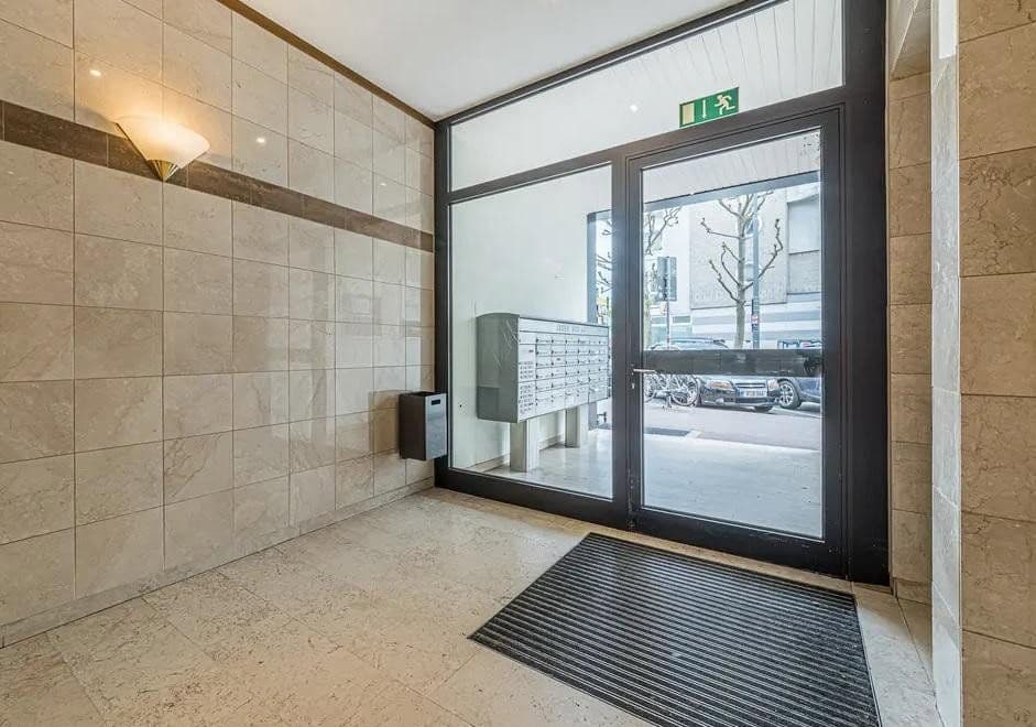 Pronájem bytu 2+1 70 m², Oederweg 43, FRANKFURT AM MAIN, Hessen Pronájem bytu 2+1 70 m², Oederweg 43, FRANKFURT AM MAIN, Hessen