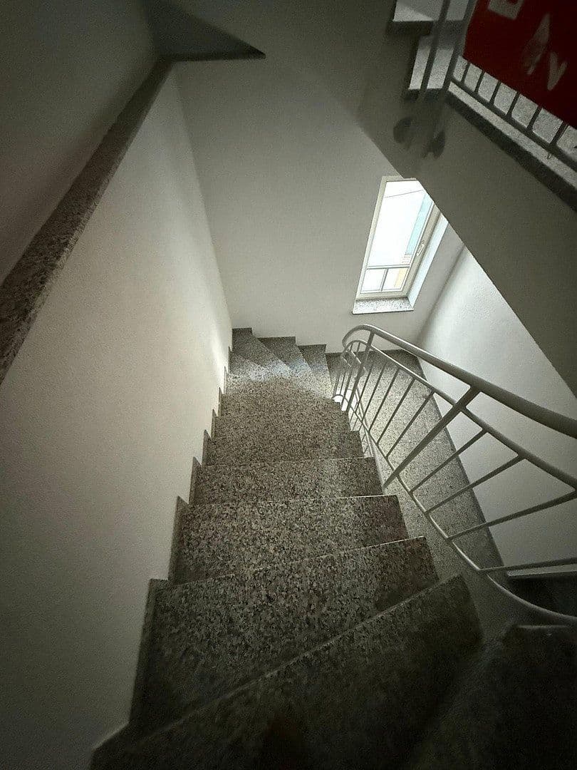 Pronájem bytu 3+1 90 m², Schwabstraße 6, Sigmaringen, Bádensko-Württembersko Pronájem bytu 3+1 90 m², Schwabstraße 6, Sigmaringen, Bádensko-Württembersko