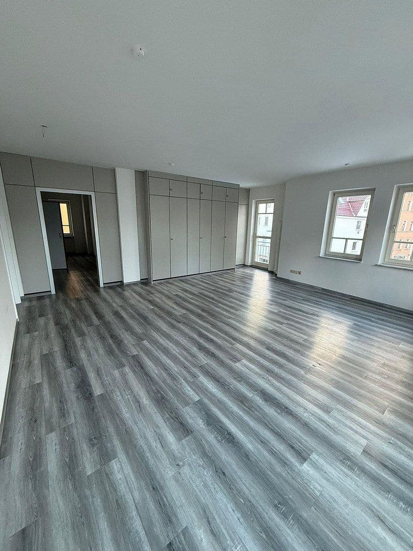 Pronájem bytu 3+1 90 m², Schwabstraße 6, Sigmaringen, Bádensko-Württembersko Pronájem bytu 3+1 90 m², Schwabstraße 6, Sigmaringen, Bádensko-Württembersko
