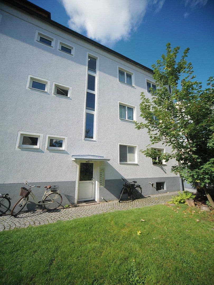 Prodej domu 539 m², pozemek 473 m², Regensburg, Bavorsko Prodej domu 539 m², pozemek 473 m², Regensburg, Bavorsko