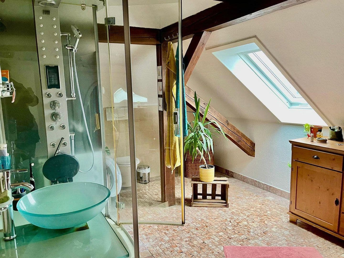 Prodej domu 539 m², pozemek 473 m², Regensburg, Bavorsko Prodej domu 539 m², pozemek 473 m², Regensburg, Bavorsko