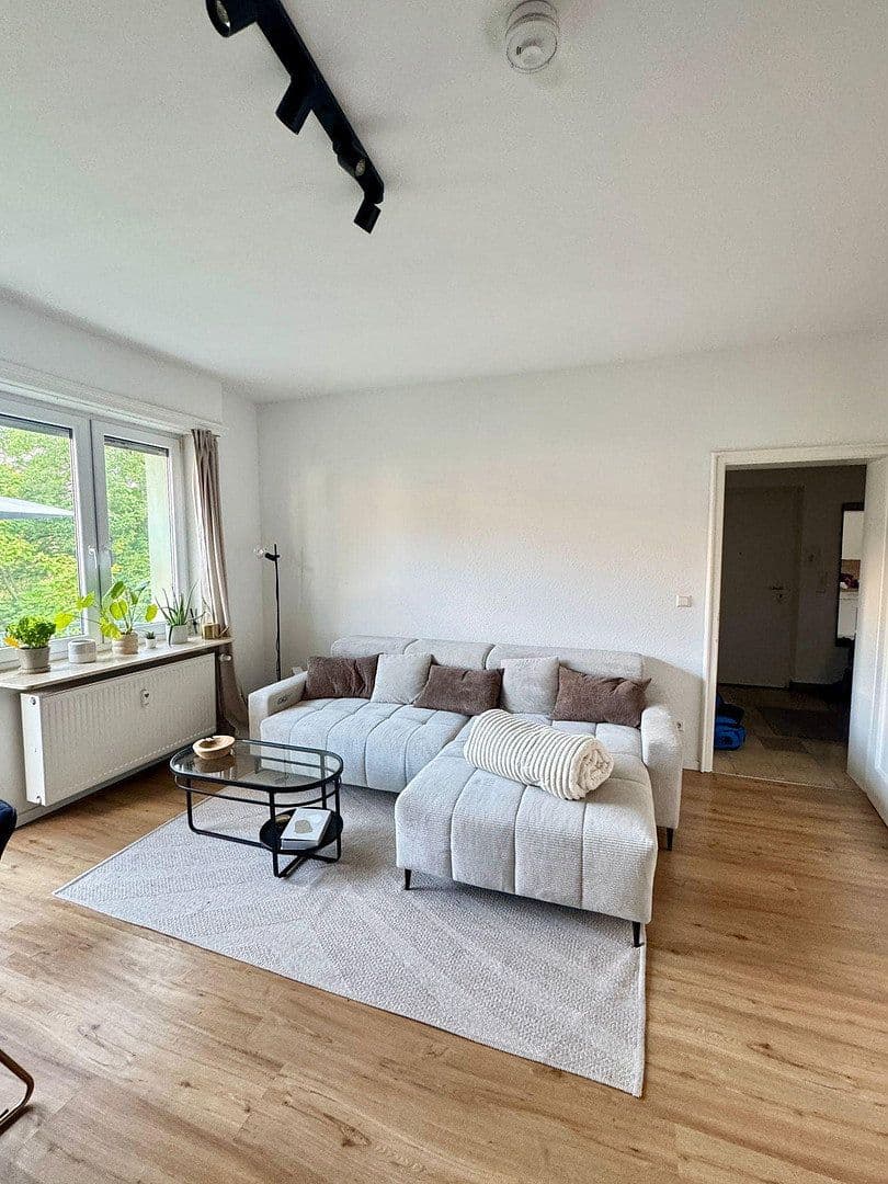 Pronájem bytu 3+1 64 m², Pforzheim, Bádensko-Württembersko Pronájem bytu 3+1 64 m², Pforzheim, Bádensko-Württembersko