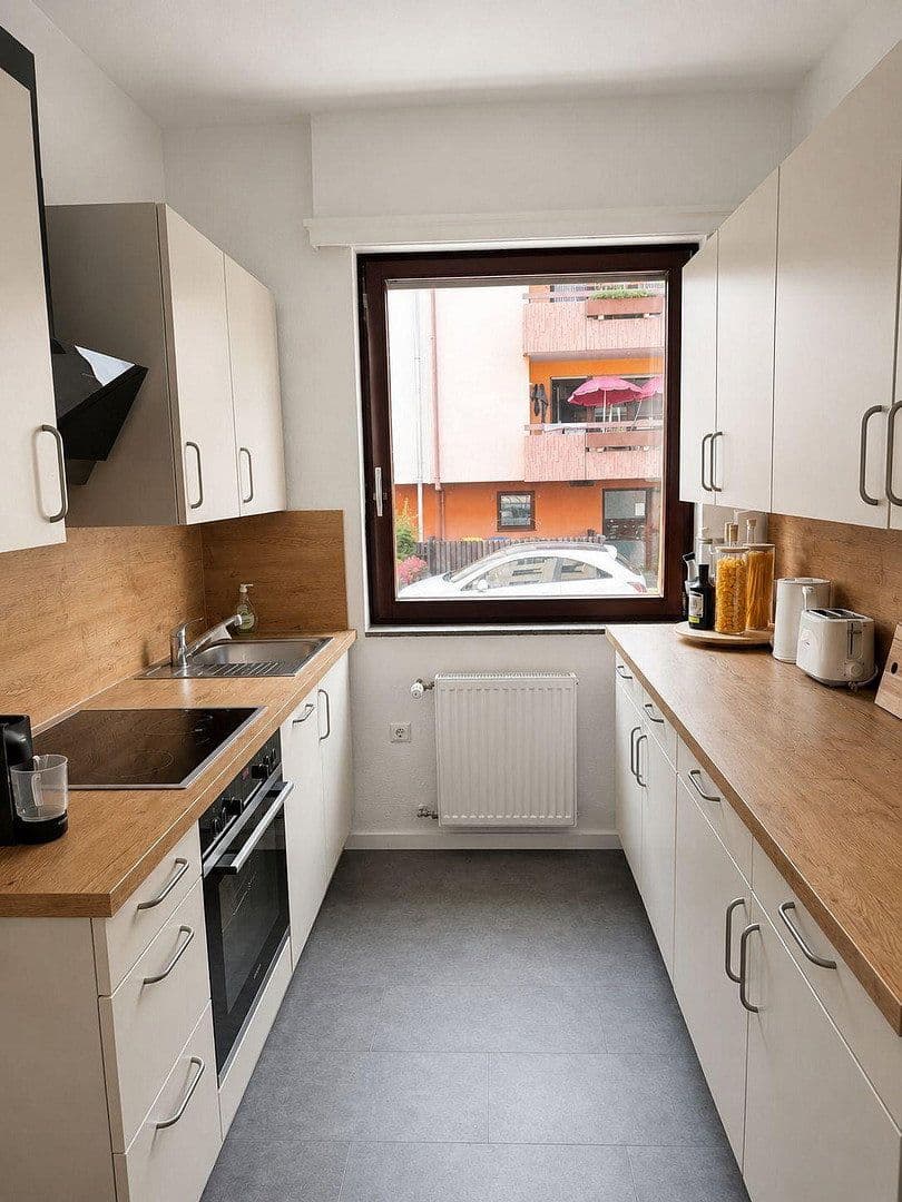 Pronájem bytu 3+1 64 m², Pforzheim, Bádensko-Württembersko Pronájem bytu 3+1 64 m², Pforzheim, Bádensko-Württembersko