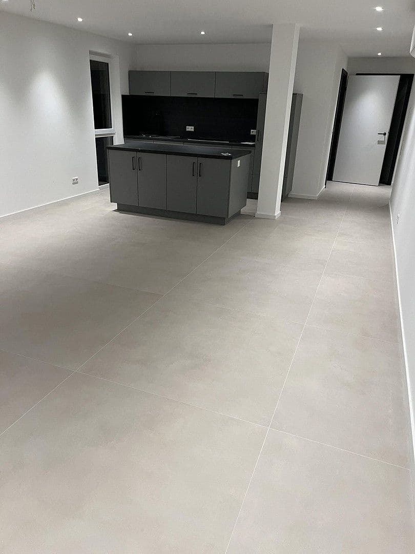 Pronájem bytu 2+1 80 m², Hausach, Bádensko-Württembersko Pronájem bytu 2+1 80 m², Hausach, Bádensko-Württembersko