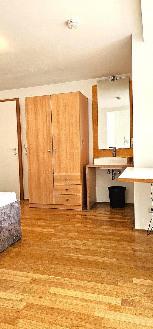 Pronájem bytu 1+1 20 m², Pleistalstraße 123, Sankt Augustin, Severní Porýní-Vestfálsko Pronájem bytu 1+1 20 m², Pleistalstraße 123, Sankt Augustin, Severní Porýní-Vestfálsko