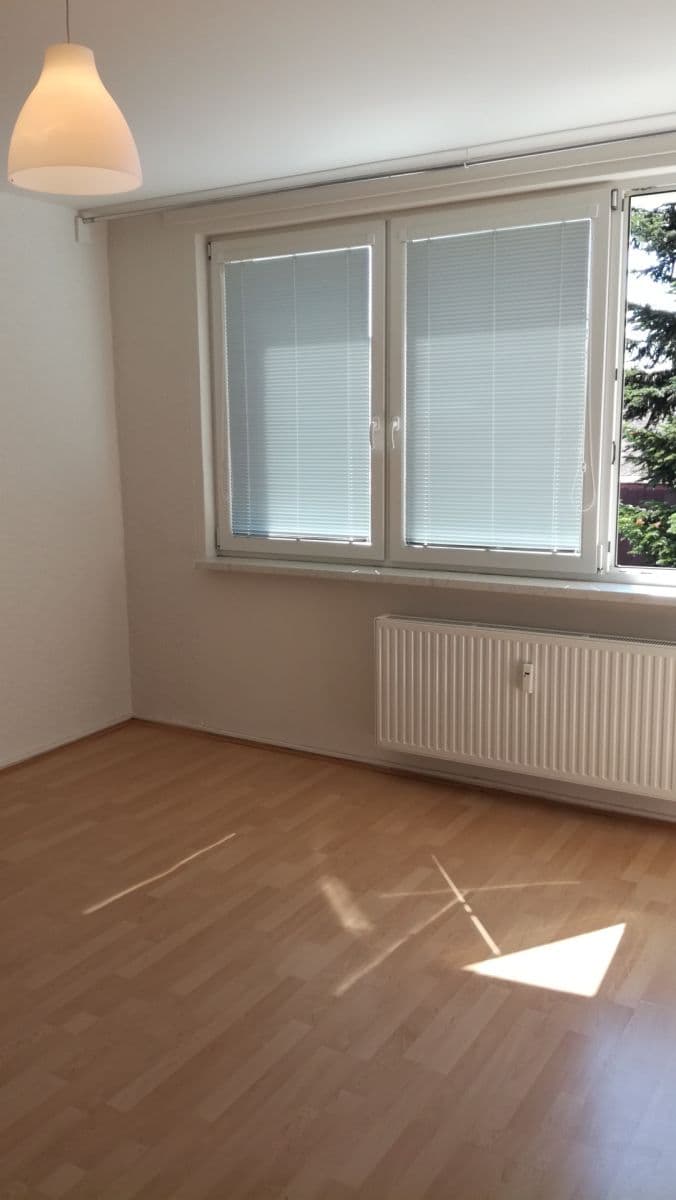 Pronájem bytu 1+kk 26 m², Na Pastvisku, Opava, Moravskoslezský kraj Pronájem bytu 1+kk 26 m², Na Pastvisku, Opava, Moravskoslezský kraj