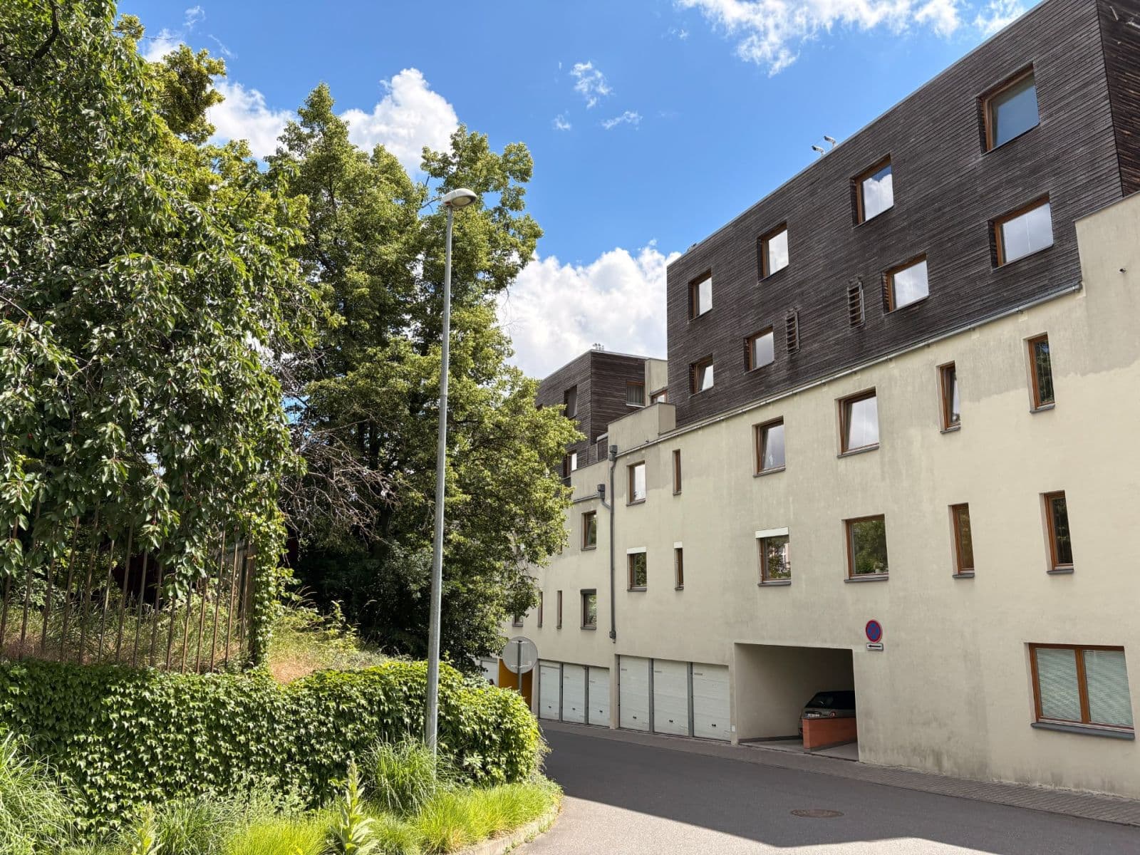 Pronájem bytu 2+kk 75 m², Linhartova, Praha, Praha Pronájem bytu 2+kk 75 m², Linhartova, Praha, Praha