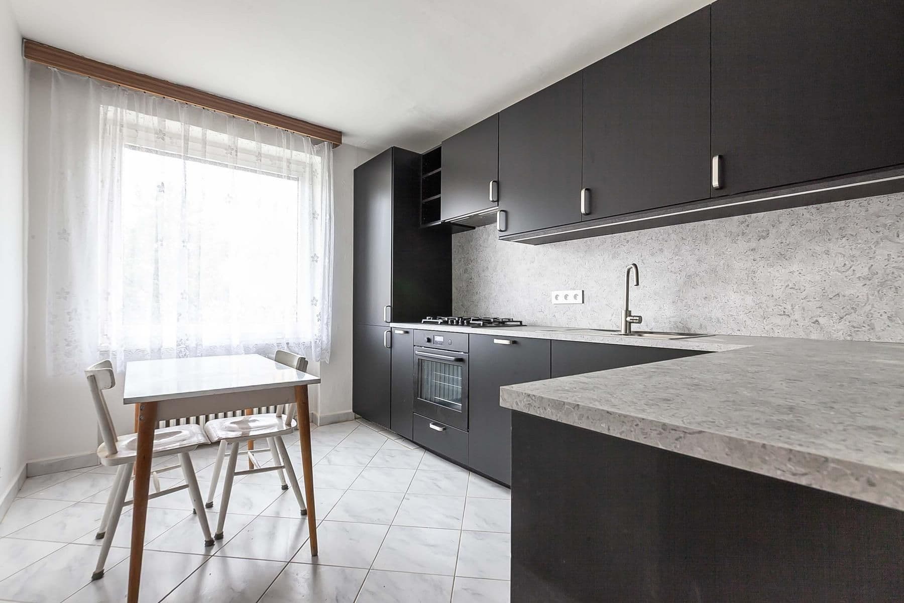 Prodej bytu 2+1 68 m², Bolívarova, Praha, Praha Prodej bytu 2+1 68 m², Bolívarova, Praha, Praha
