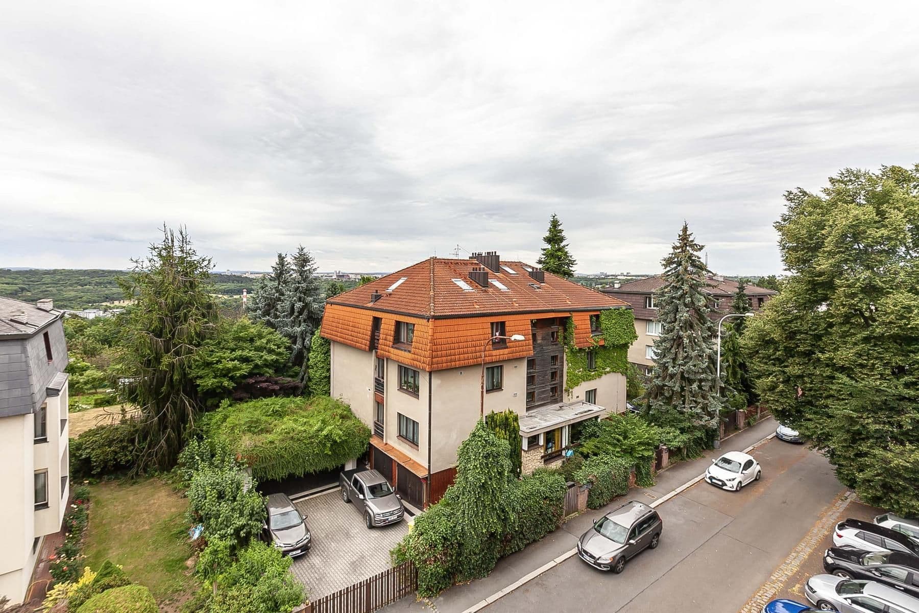 Prodej bytu 2+1 68 m², Bolívarova, Praha, Praha Prodej bytu 2+1 68 m², Bolívarova, Praha, Praha