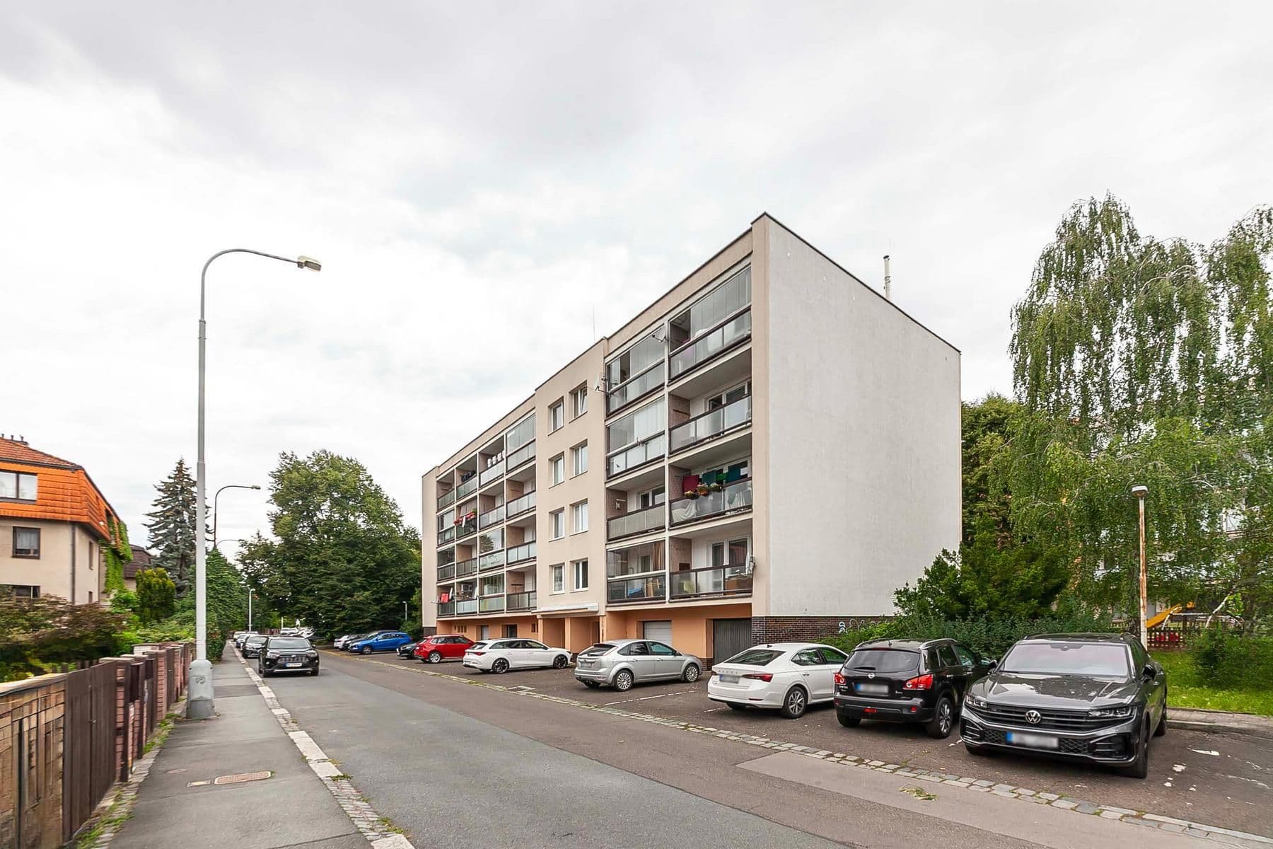 Prodej bytu 2+1 68 m², Bolívarova, Praha, Praha Prodej bytu 2+1 68 m², Bolívarova, Praha, Praha