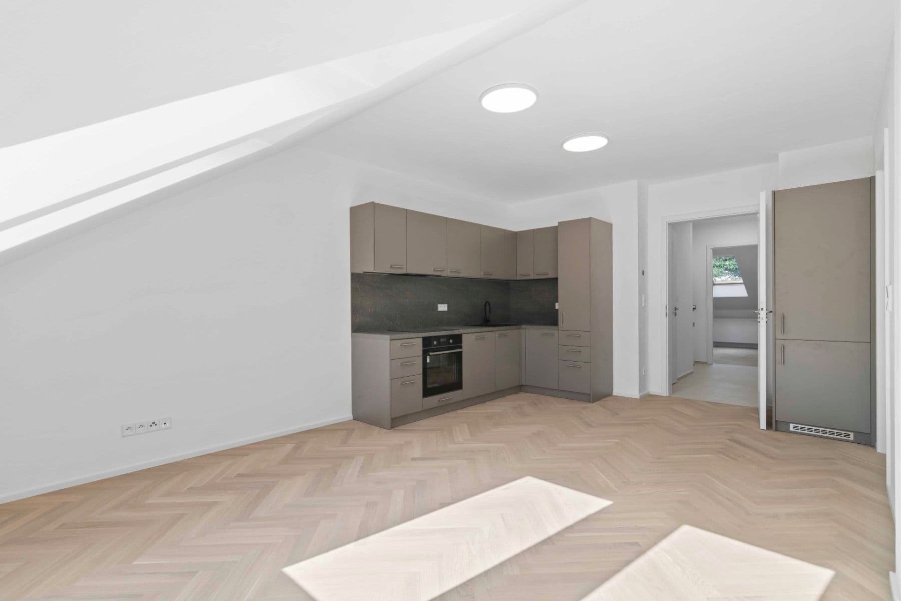 Pronájem bytu 3+kk 91 m², Sezimova, Praha, Praha Pronájem bytu 3+kk 91 m², Sezimova, Praha, Praha