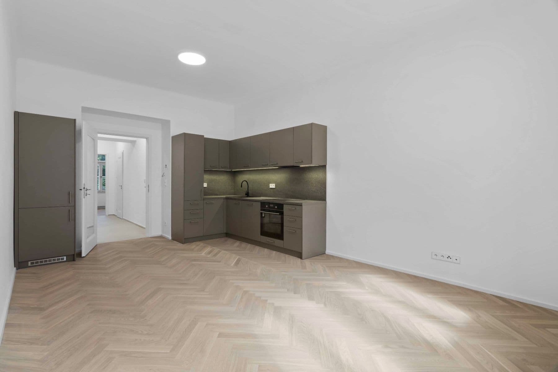 Pronájem bytu 3+kk 66 m², Sezimova, Praha, Praha Pronájem bytu 3+kk 66 m², Sezimova, Praha, Praha