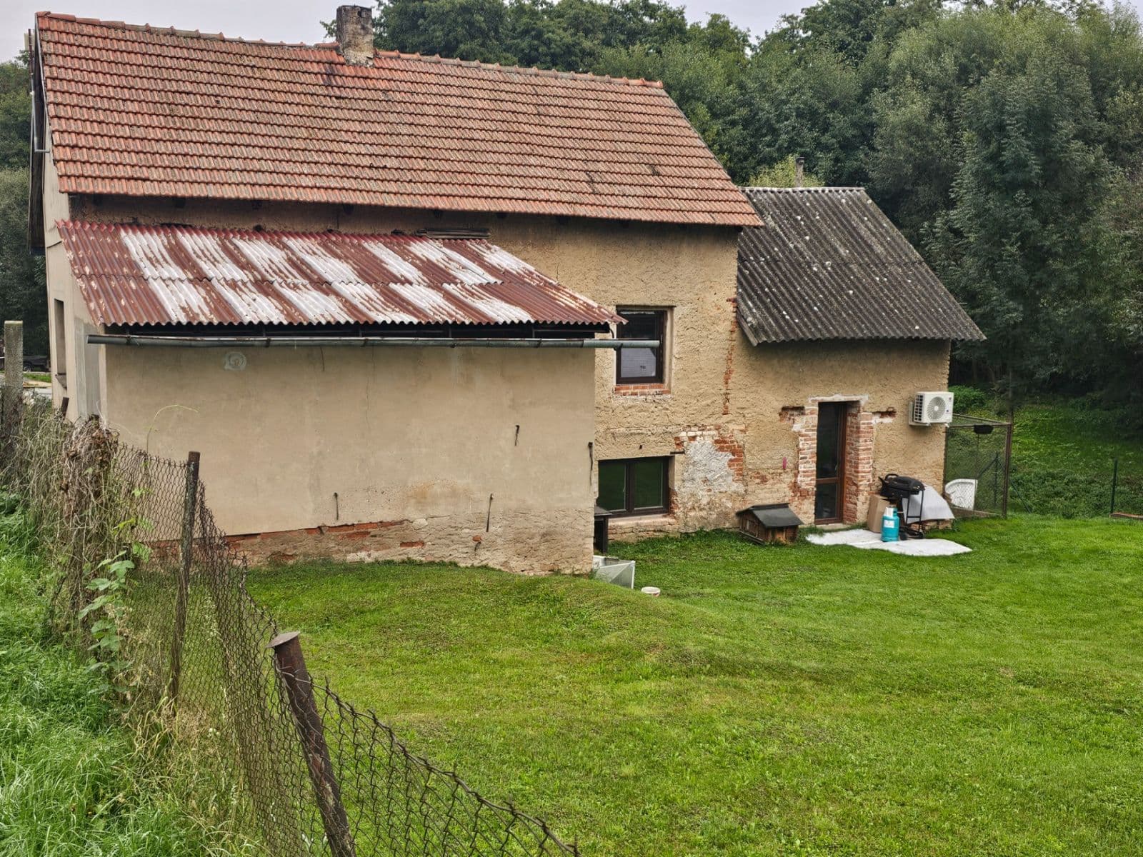 Prodej domu 150 m², pozemek 900 m², Vitice, Středočeský kraj Prodej domu 150 m², pozemek 900 m², Vitice, Středočeský kraj