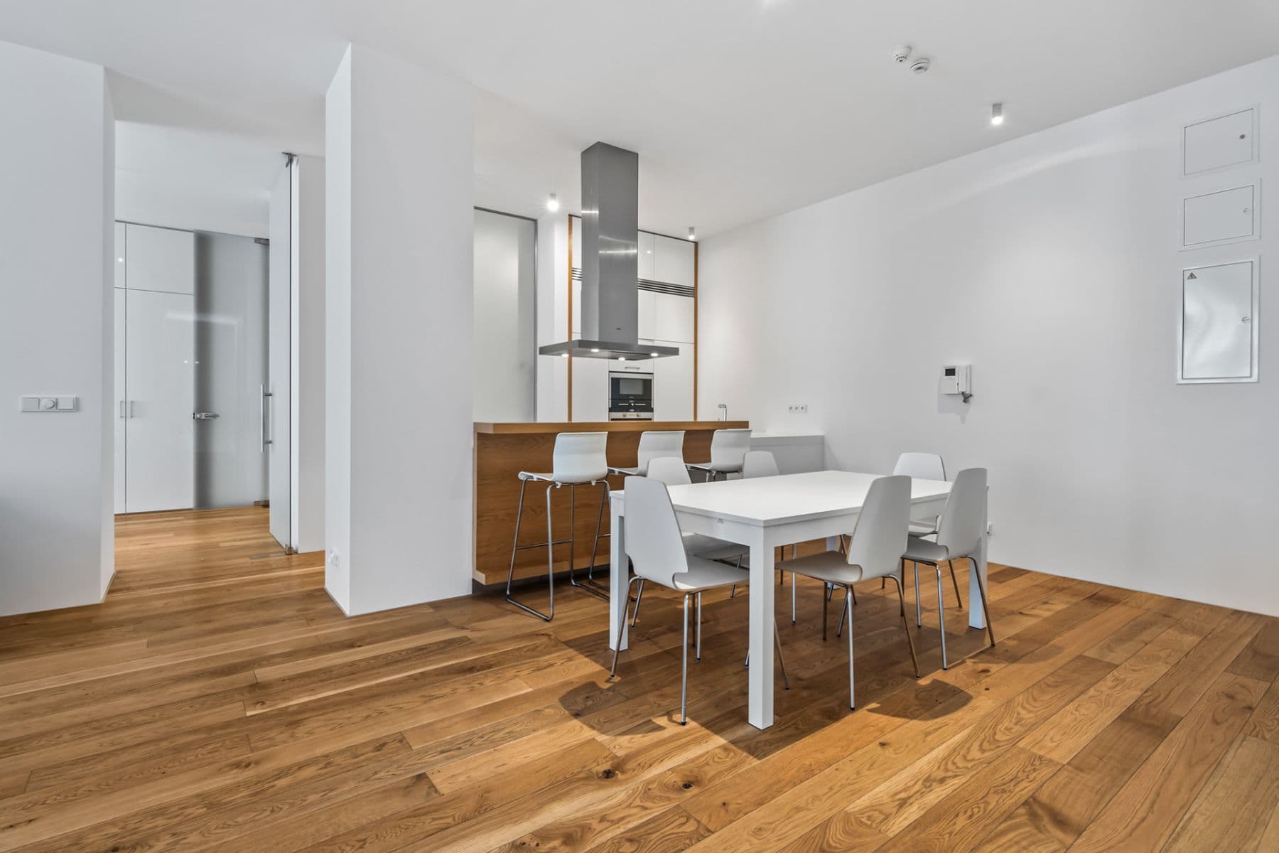 Pronájem bytu 3+kk 109 m², Laubova, Praha, Praha Pronájem bytu 3+kk 109 m², Laubova, Praha, Praha