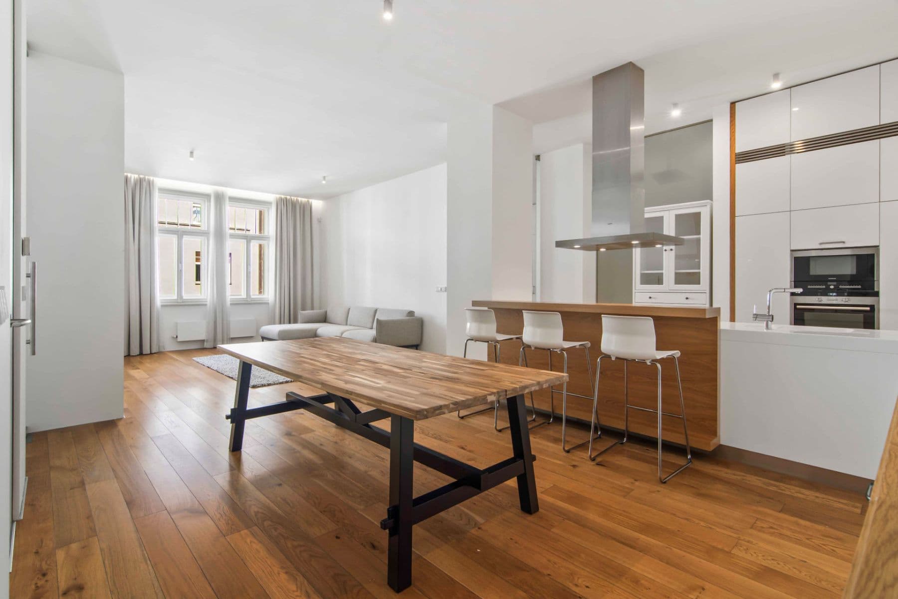 Pronájem bytu 3+kk 109 m², Laubova, Praha, Praha Pronájem bytu 3+kk 109 m², Laubova, Praha, Praha