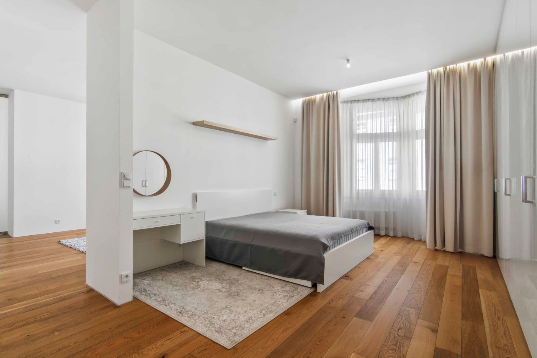 Pronájem bytu 3+kk 109 m², Laubova, Praha, Praha Pronájem bytu 3+kk 109 m², Laubova, Praha, Praha