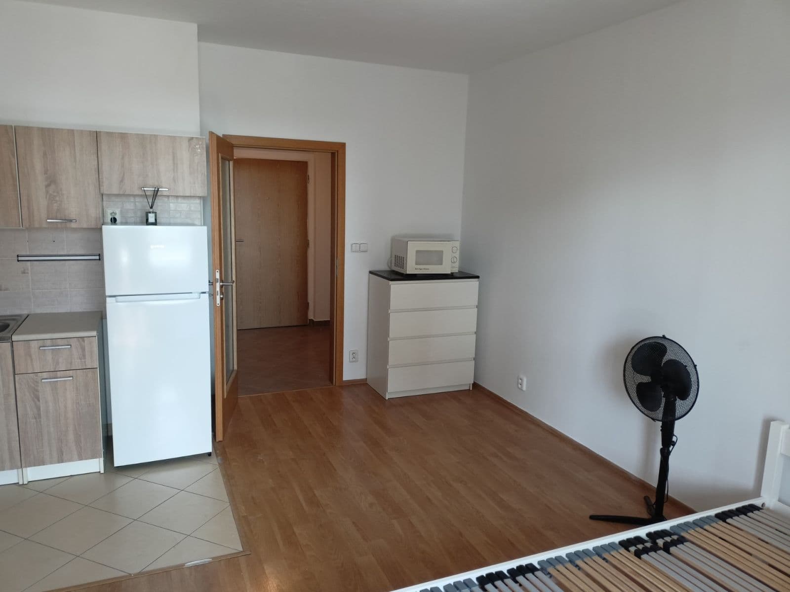 Pronájem bytu 1+kk 35 m², Pavla Beneše, Praha, Praha Pronájem bytu 1+kk 35 m², Pavla Beneše, Praha, Praha