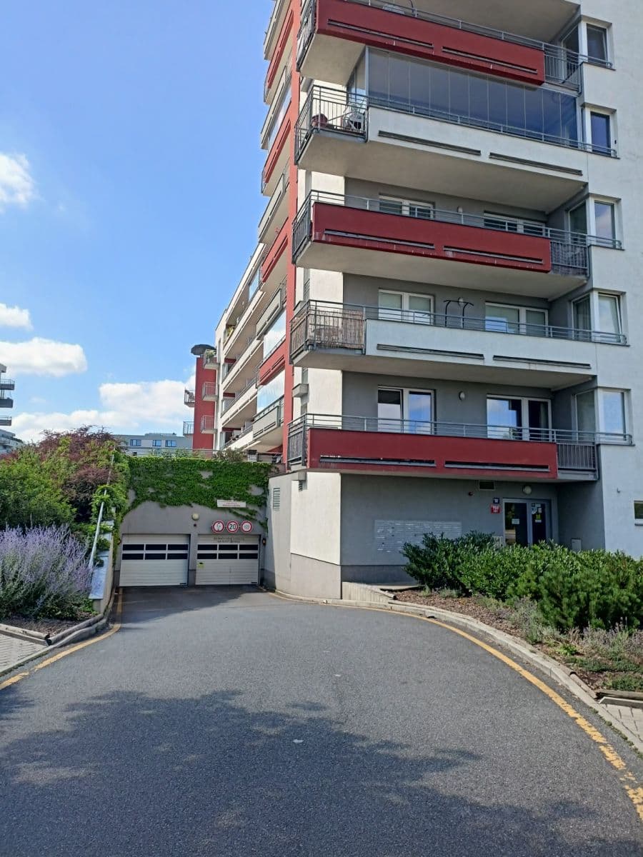 Pronájem bytu 1+kk 35 m², Pavla Beneše, Praha, Praha Pronájem bytu 1+kk 35 m², Pavla Beneše, Praha, Praha