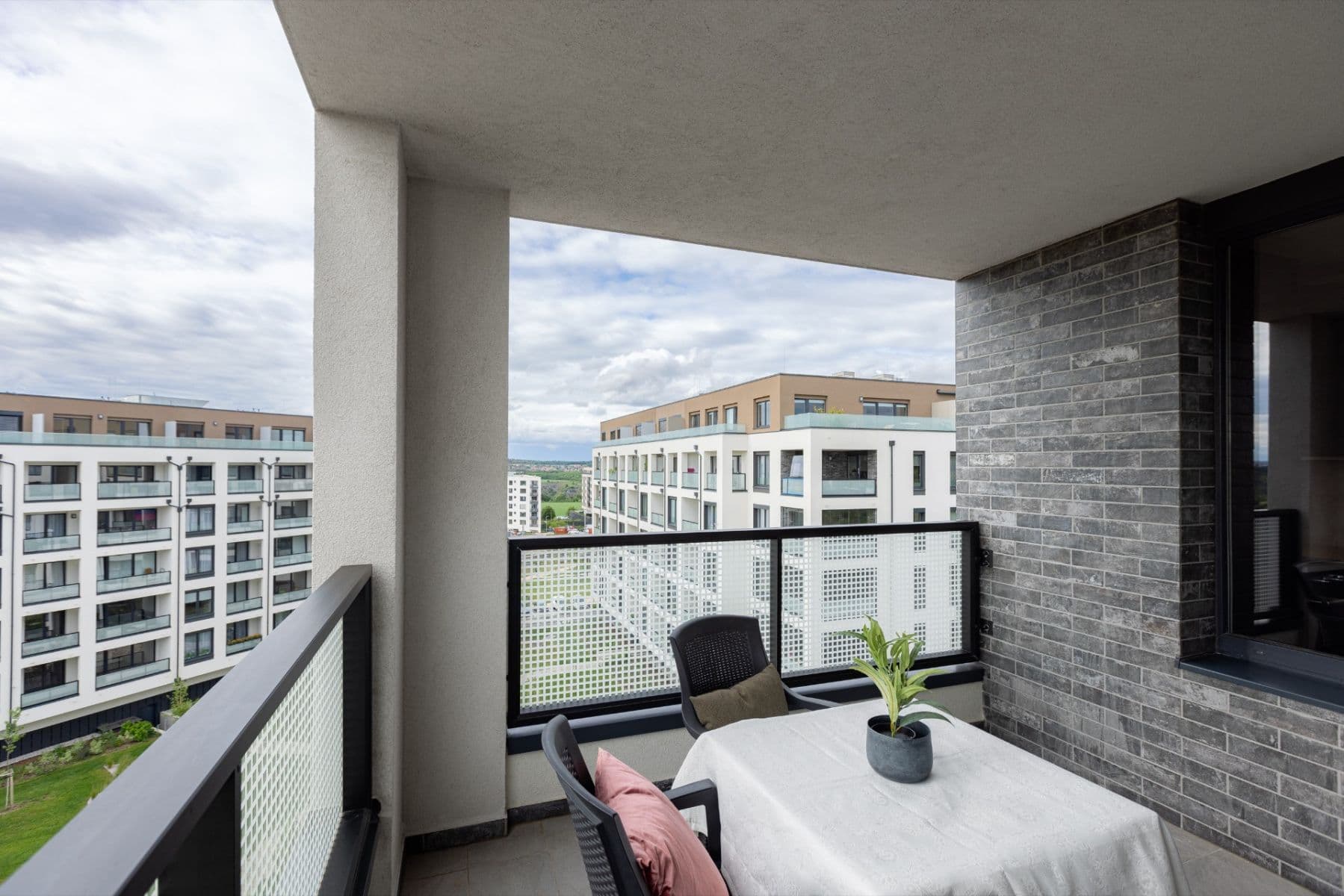 Pronájem bytu 1+kk 45 m², Ondrákové, Praha, Praha Pronájem bytu 1+kk 45 m², Ondrákové, Praha, Praha
