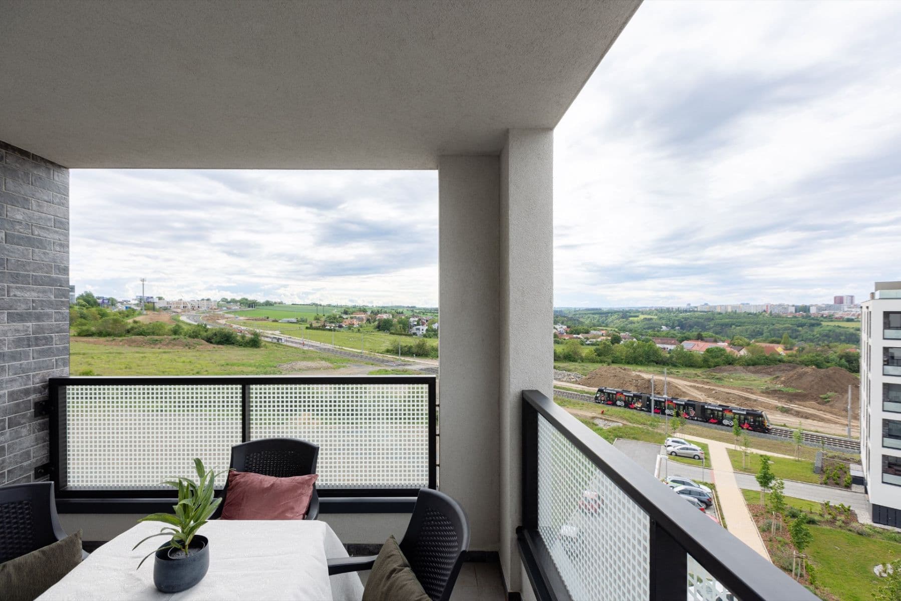 Pronájem bytu 1+kk 45 m², Ondrákové, Praha, Praha Pronájem bytu 1+kk 45 m², Ondrákové, Praha, Praha
