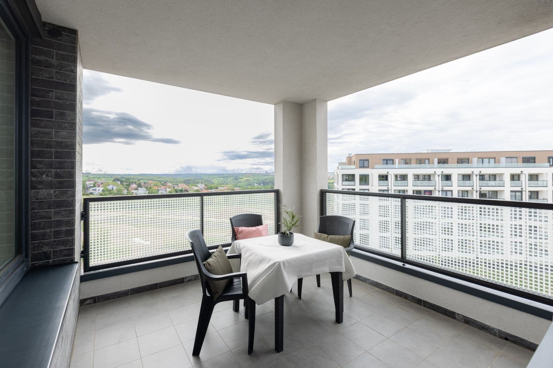Pronájem bytu 1+kk 45 m², Ondrákové, Praha, Praha Pronájem bytu 1+kk 45 m², Ondrákové, Praha, Praha