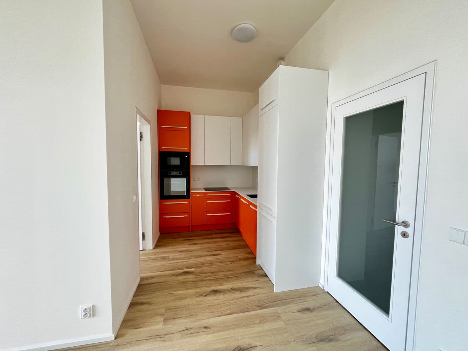 Pronájem bytu 2+kk 67 m², Malešická, Praha, Praha Pronájem bytu 2+kk 67 m², Malešická, Praha, Praha