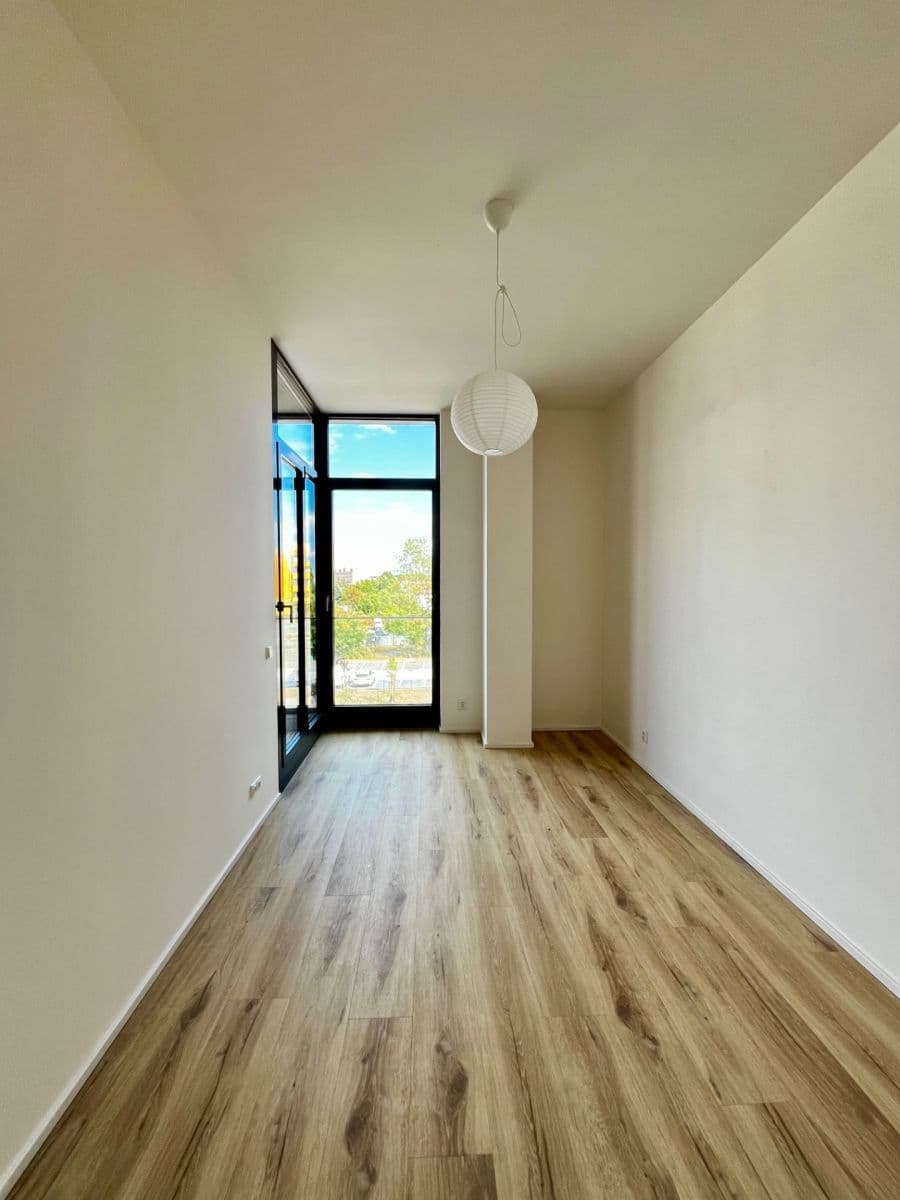 Pronájem bytu 2+kk 67 m², Malešická, Praha, Praha Pronájem bytu 2+kk 67 m², Malešická, Praha, Praha
