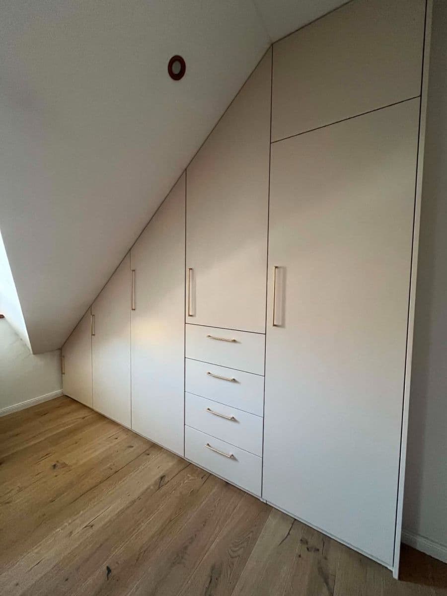 Pronájem bytu 1+1 55 m², Bulharská, Praha, Praha Pronájem bytu 1+1 55 m², Bulharská, Praha, Praha